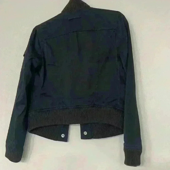 GAP- Black Bomber Denim Jacket Sz XS - Picture 7 of 8